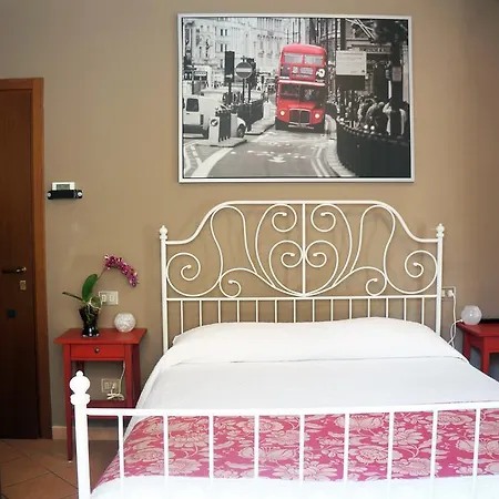 Alexander 3* تيرانو